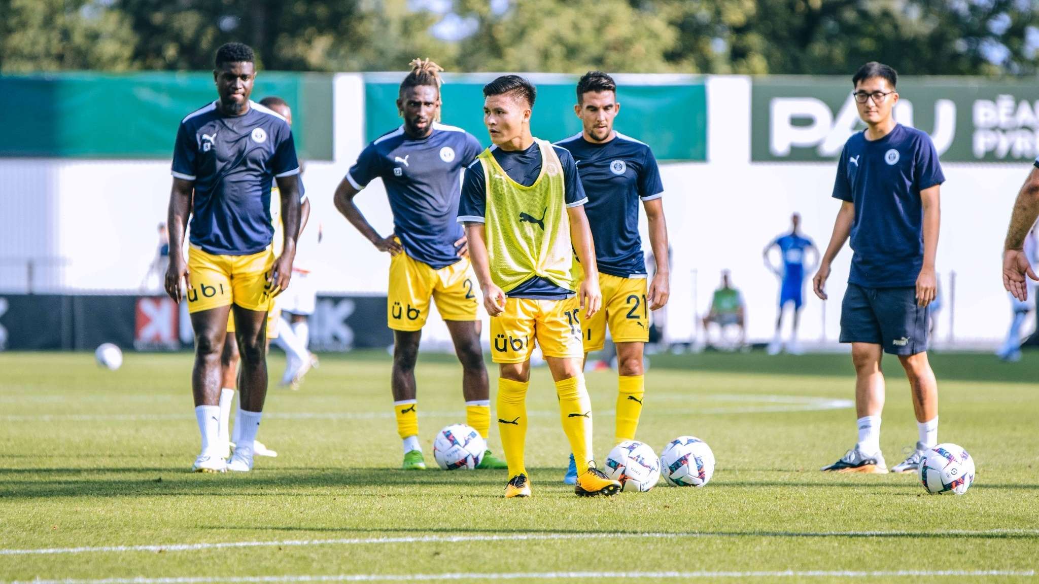 曼联在英足总杯中以1-0战胜对手成功晋级展现强大实力